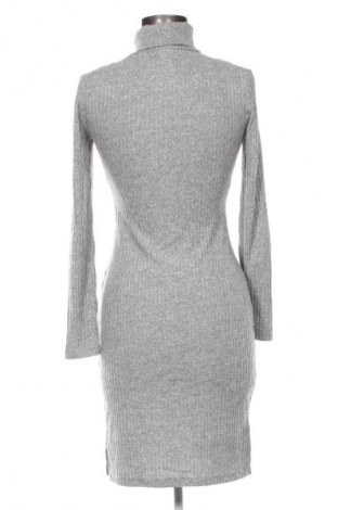 Kleid Even&Odd, Größe M, Farbe Grau, Preis € 5,99