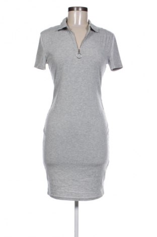 Sukienka Fb Sister, Rozmiar S, Kolor Szary, Cena 22,99 zł