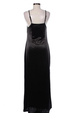 Šaty  Fisherfield, Velikost M, Barva Černá, Cena  599,00 Kč