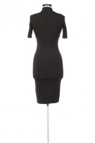 Sukienka Forever 21, Rozmiar S, Kolor Kolorowy, Cena 21,99 zł