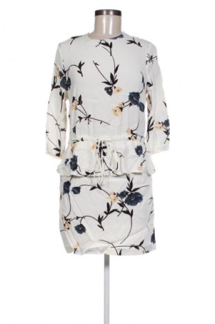 Rochie Ganni, Mărime M, Culoare Multicolor, Preț 110,99 Lei