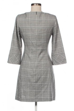 Šaty  H&M, Velikost M, Barva Vícebarevné, Cena  109,00 Kč