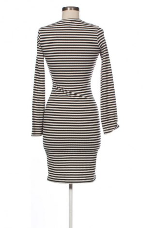 Šaty  H&M, Velikost XS, Barva Vícebarevné, Cena  119,00 Kč