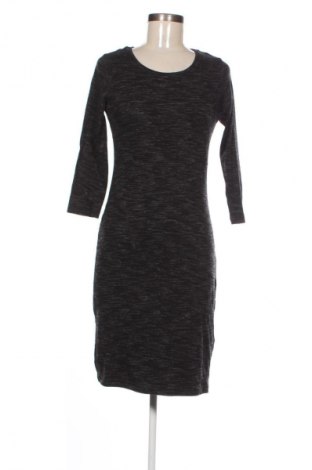 Šaty  H&M, Velikost M, Barva Vícebarevné, Cena  119,00 Kč