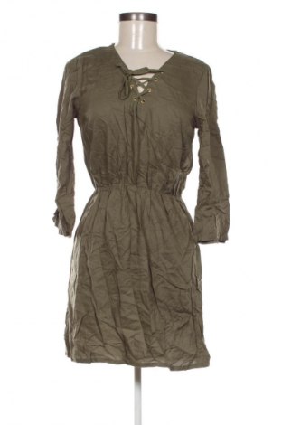 Kleid H&M, Größe S, Farbe Grün, Preis 3,99 €