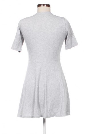 Sukienka H&M Divided, Rozmiar M, Kolor Szary, Cena 27,99 zł