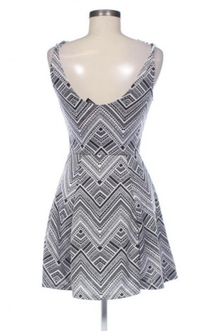 Sukienka H&M Divided, Rozmiar M, Kolor Kolorowy, Cena 28,99 zł