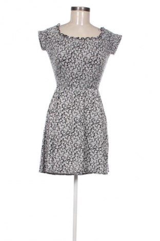 Рокля Hollister, Размер M, Цвят Многоцветен, Цена 9,71 €
