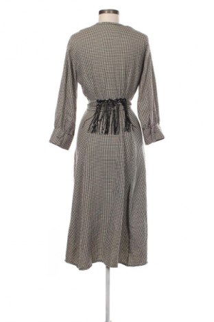 Рокля Koton, Размер L, Цвят Многоцветен, Цена 6,64 €