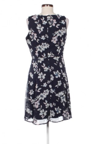 Rochie LC Waikiki, Mărime M, Culoare Multicolor, Preț 45,99 Lei