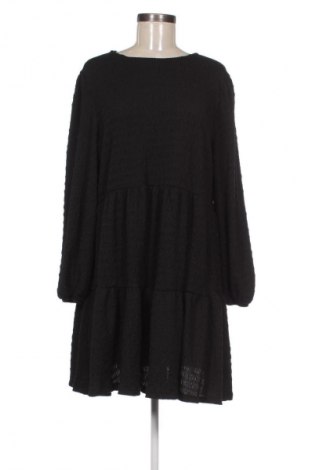 Ruha Michelle Keegan, Méret M, Szín Fekete, Ár 3 402 Ft