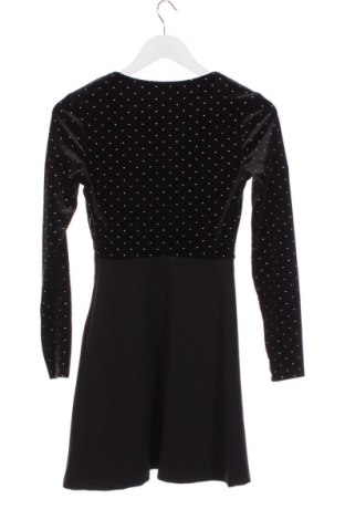 Рокля Mohito, Размер XXS, Цвят Черен, Цена 12,27 €