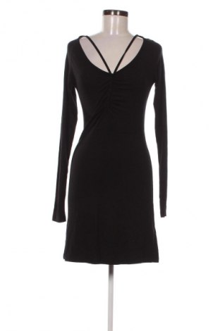 Ruha NA-KD, Méret S, Szín Fekete, Ár 2 899 Ft