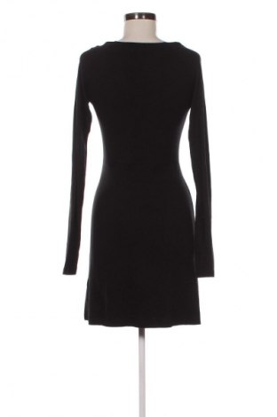 Ruha NA-KD, Méret S, Szín Fekete, Ár 2 899 Ft