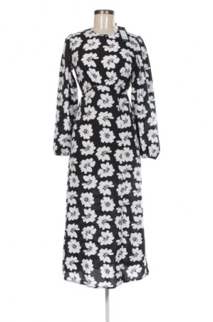 Рокля New Look, Размер XS, Цвят Многоцветен, Цена 10,73 €