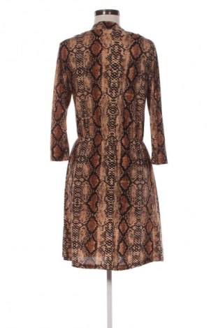 Kleid Noisy May, Größe M, Farbe Mehrfarbig, Preis 3,99 €