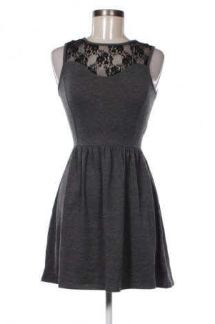 Ruha ONLY, Méret S, Szín Szürke, Ár 2 739 Ft