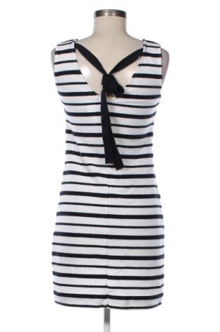 Šaty  Reserved, Velikost S, Barva Vícebarevné, Cena  506,00 Kč