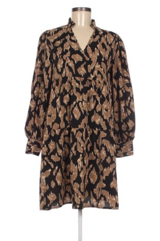 Sukienka SHEIN, Rozmiar M, Kolor Kolorowy, Cena 22,99 zł