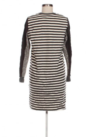 Рокля Topshop, Размер M, Цвят Многоцветен, Цена 3,57 €