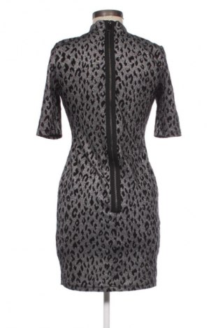 Рокля Topshop, Размер M, Цвят Многоцветен, Цена 8,25 €