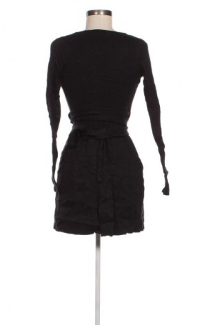 Kleid Tussah, Größe M, Farbe Schwarz, Preis 2,99 €