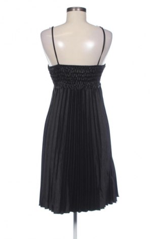 Ruha Unbranded, Méret M, Szín Fekete, Ár 2 919 Ft