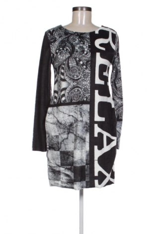 Рокля Unbranded, Размер M, Цвят Многоцветен, Цена 16,36 €