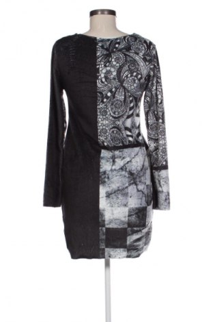 Рокля Unbranded, Размер M, Цвят Многоцветен, Цена 16,36 €