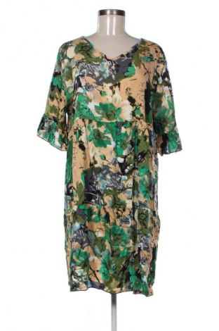 Рокля Unbranded, Размер XXL, Цвят Многоцветен, Цена 16,36 €