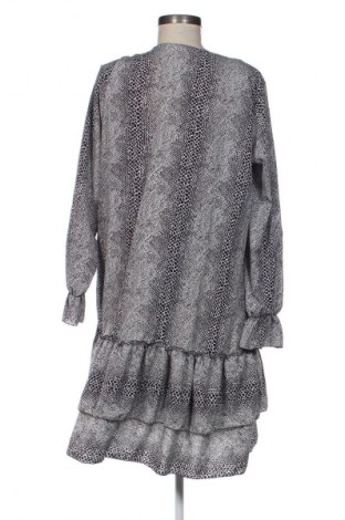 Ruha Unbranded, Méret M, Szín Sokszínű, Ár 1 679 Ft