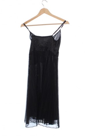 Ruha VILA, Méret M, Szín Fekete, Ár 2 739 Ft