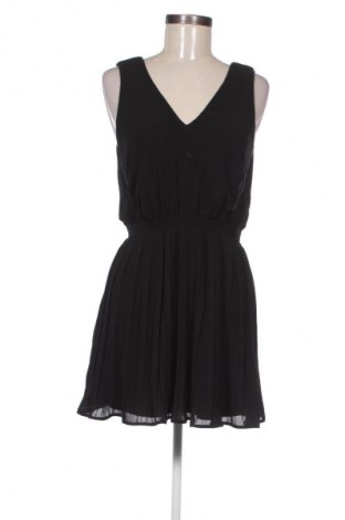 Sukienka VILA, Rozmiar M, Kolor Czarny, Cena 28,14 zł