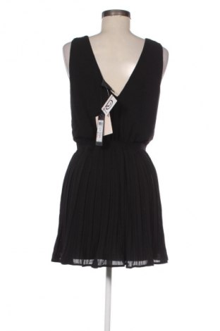 Sukienka VILA, Rozmiar M, Kolor Czarny, Cena 28,14 zł