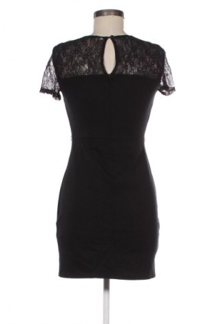 Šaty  Vero Moda, Veľkosť S, Farba Čierna, Cena  11,56 €