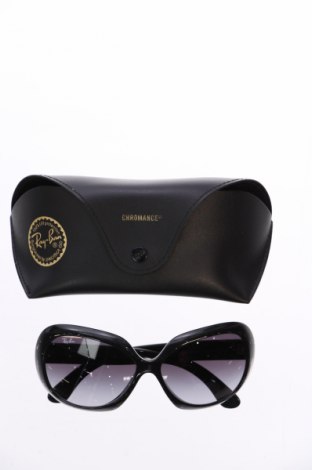 Слънчеви очила Ray Ban, Цвят Черен, Цена 70,55 €