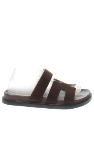Papuci SHEIN, Mărime 39, Culoare Maro, Preț 141,72 Lei, #137744696