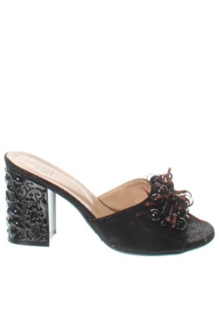 Papuci Unbranded, Mărime 37, Culoare Negru, Preț 253,01 Lei, #137722745