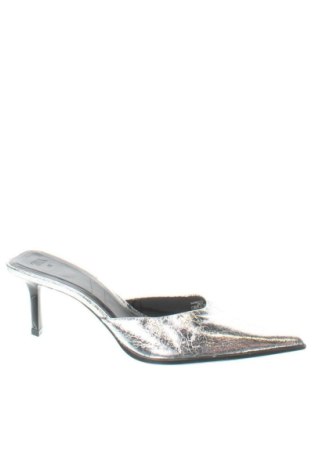 Pantolette Zara, Größe 40, Farbe Silber, Preis € 21,15, #137716397