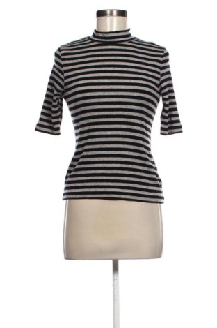 Női blúz H&M, Méret M, Szín Sokszínű, Ár 1 773 Ft, #137694877