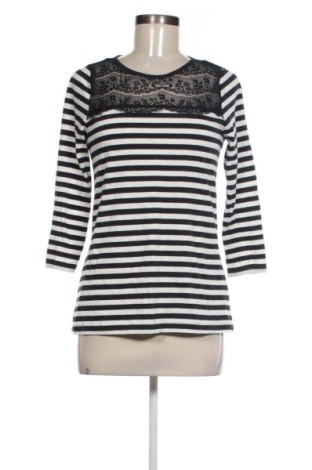 Dámská halenka F&F, Velikost S, Barva Vícebarevné, Cena  139,00 Kč, #137708967