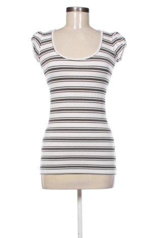 Bluză de femei Zebra, Mărime L, Culoare Multicolor, Preț 31,49 Lei, #137716205