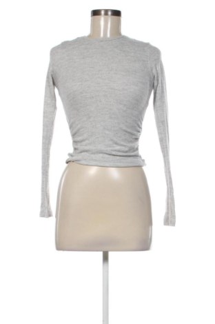 Bluză de femei Pull&Bear, Mărime S, Culoare Gri, Preț 30,00 Lei, #137720832