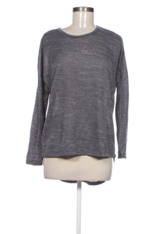 Bluză de femei Unbranded, Mărime L, Culoare Gri, Preț 30,00 Lei, #137726857
