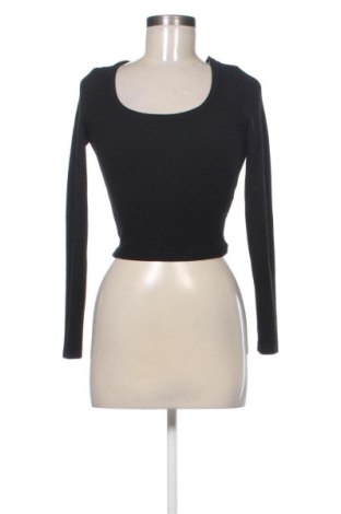 Dámska blúza Bershka, Veľkosť S, Farba Čierna, Cena  7,00 €, #137737483