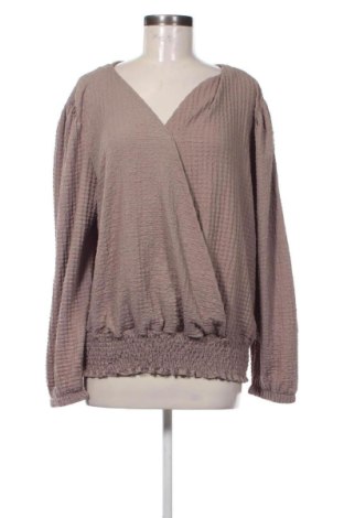 Дамска блуза Ever.me by Takko Fashion, Размер XL, Цвят Кафяв, Цена 9,00 €, #137747049