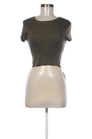 Bluză de femei FSBN Sister, Mărime M, Culoare Verde, Preț 36,74 Lei, #137748328