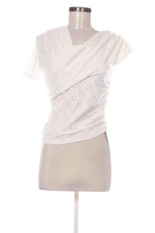Bluză de femei Unbranded, Mărime M, Culoare Ecru, Preț 31,49 Lei, #137721292