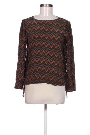 Bluză de femei Zara, Mărime L, Culoare Multicolor, Preț 61,00 Lei, #137724972