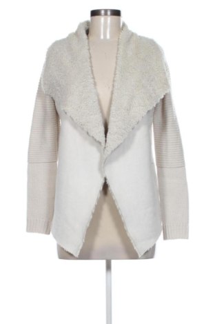 Cardigan de damă Stradivarius, Mărime M, Culoare Ecru, Preț 32,45 Lei, #137754276